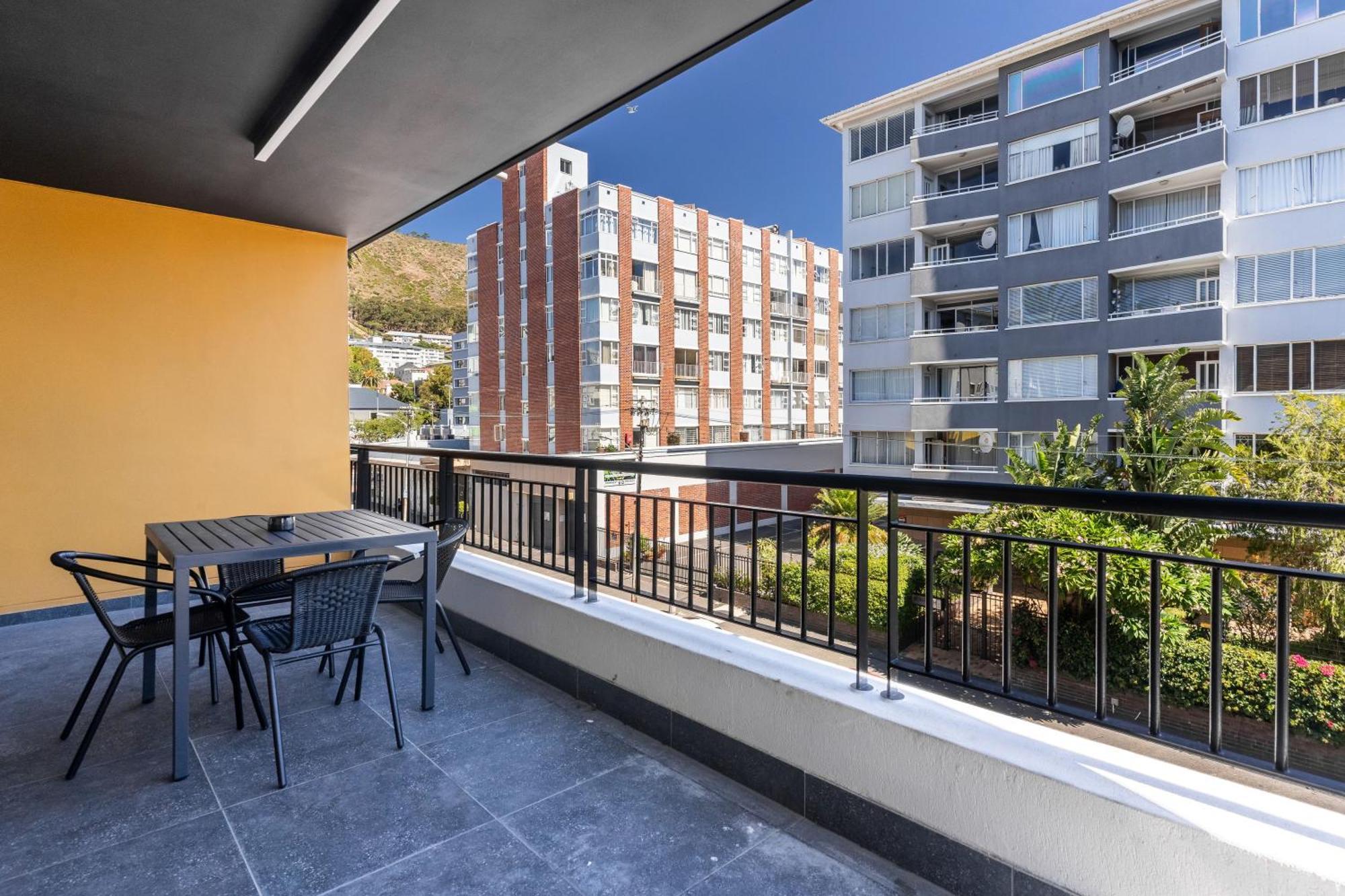 Apartment 205 Marvol On Hall Sea Point Kapstadt